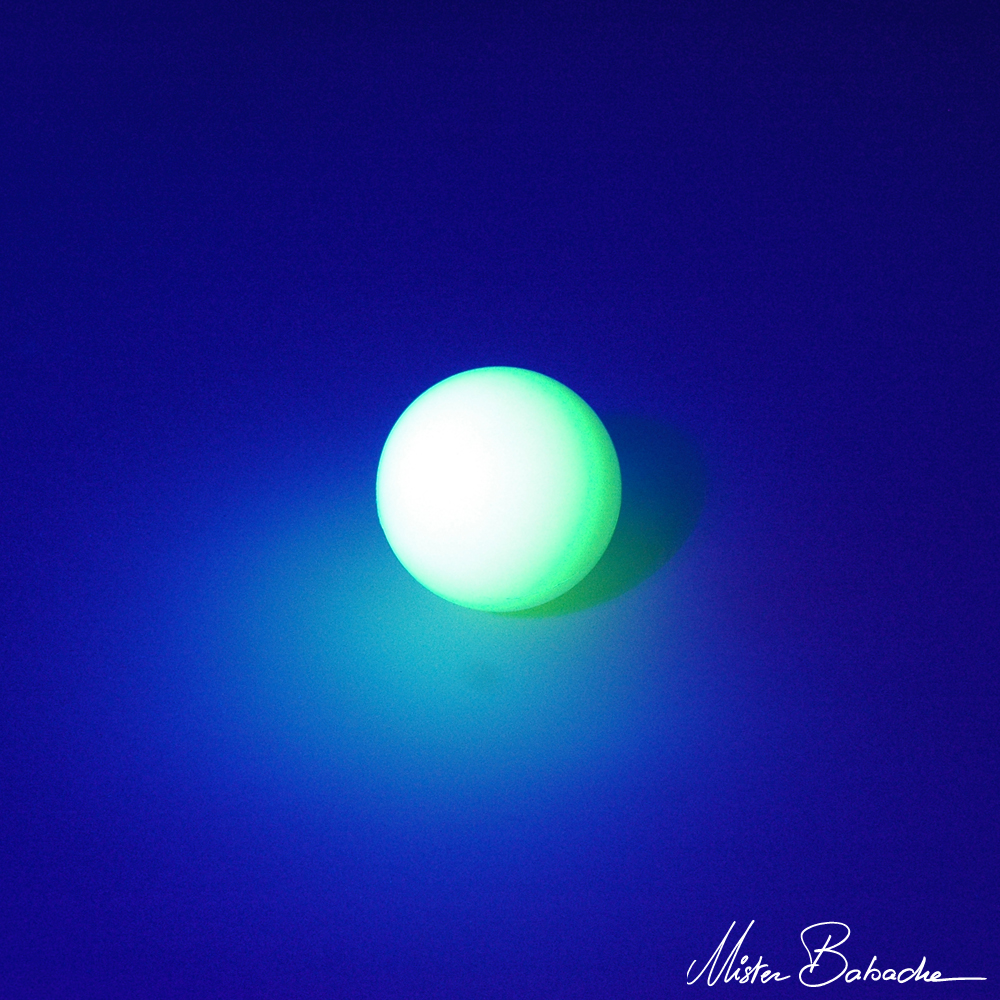 Stage ball - 72 mm - glow in the dark